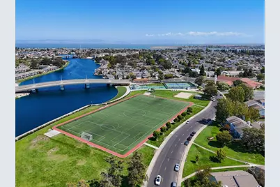 1 Mandalay Ct, Redwood City, CA 94065 - Photo 70