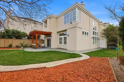 1 Mandalay Ct, Redwood City, CA 94065 - Photo 40