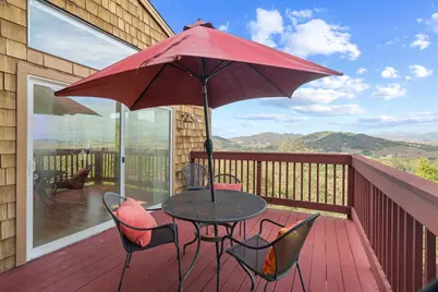 9040 El Matador Dr, Gilroy, CA 95020 - Photo 2