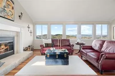 9040 El Matador Dr, Gilroy, CA 95020 - Photo 6