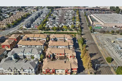 106 Hornbeam Ter, Sunnyvale, CA 94086 - Photo 30