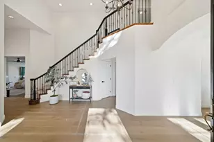 194 Lantz Dr, Morgan Hill, CA 95037 - Photo 2