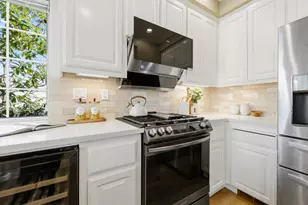 1152 La Rochelle Ter F, Sunnyvale, CA 94089 - Photo 24