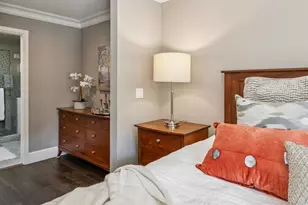 21685 Regnart Rd, Cupertino, CA 95014 - Photo 36