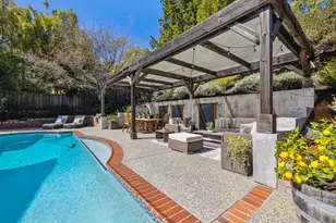 21685 Regnart Rd, Cupertino, CA 95014 - Photo 52