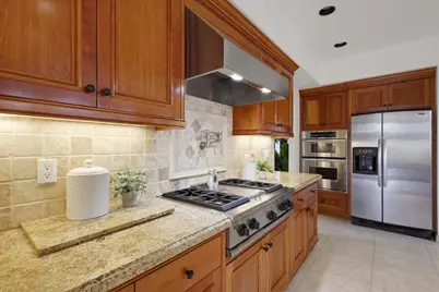 111 Misty Ct, Santa Cruz, CA 95060 - Photo 4