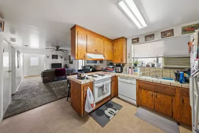 585 Monterey Rd, Morgan Hill, CA 95037 - Photo 18