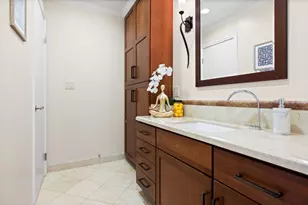 445 Oak Grove Ave 15, Menlo Park, CA 94025 - Photo 18