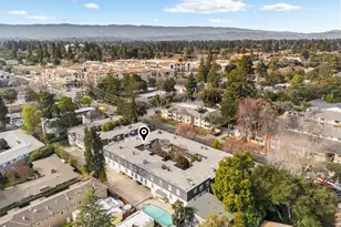 445 Oak Grove Ave 15, Menlo Park, CA 94025 - Photo 32