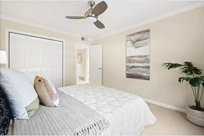 445 Oak Grove Ave 15, Menlo Park, CA 94025 - Photo 24