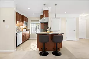 445 Oak Grove Ave 15, Menlo Park, CA 94025 - Photo 10