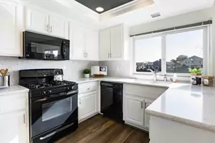 756 Newport Cir, Redwood City, CA 94065 - Photo 8