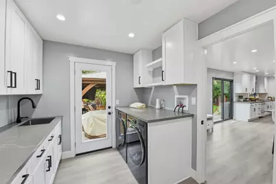 809 Midvale Ln, San Jose, CA 95136 - Photo 32