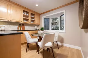 708 University Dr, Menlo Park, CA 94025 - Photo 12