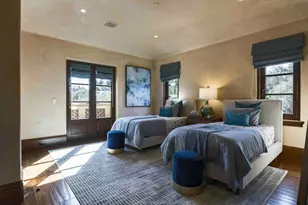 35 Barry Ln, Atherton, CA 94027 - Photo 22