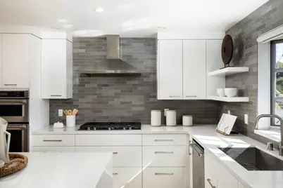 1541 Hull Dr, San Carlos, CA 94070 - Photo 4