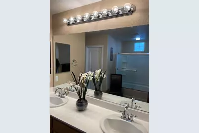 1744 Bella Largo Dr, Stockton, CA 95206 - Photo 16