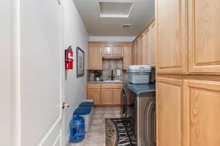 313 Taryn Ct, Hollister, CA 95023 - Photo 12