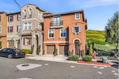 303 Mullinix Way, San Jose, CA 95136 - Photo 1