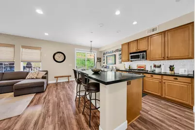 303 Mullinix Way, San Jose, CA 95136 - Photo 4