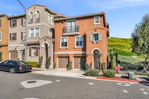 303 Mullinix Way, San Jose, CA 95136 - Photo 2