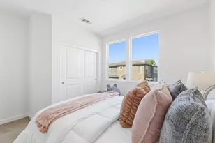 948 Fontana Terrace, Sunnyvale, CA 94085 - Photo 34