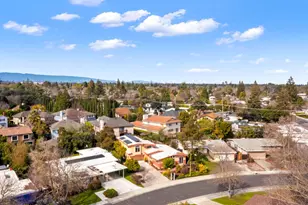 3786 Corina Way, Palo Alto, CA 94303 - Photo 2