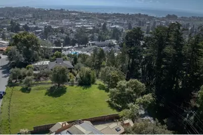 108 Hillcrest Ter, Santa Cruz, CA 95060 - Photo 10