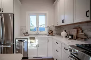 311 Lobos Ave, Pacific Grove, CA 93950 - Photo 10