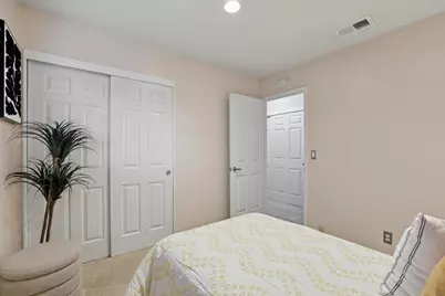 1580 Silvercrest Dr, San Jose, CA 95118 - Photo 28