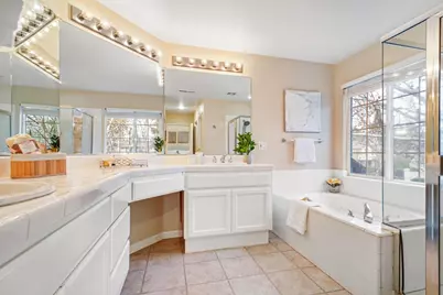 5948 Sage Dr, San Jose, CA 95123 - Photo 18