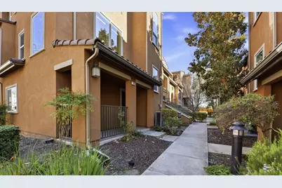43896 Paso Pino Cmn, Fremont, CA 94539 - Photo 6
