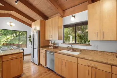 101 Ravinia Way, Los Gatos, CA 95032 - Photo 16