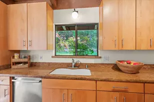 101 Ravinia Way, Los Gatos, CA 95032 - Photo 12