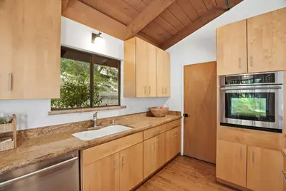 101 Ravinia Way, Los Gatos, CA 95032 - Photo 18