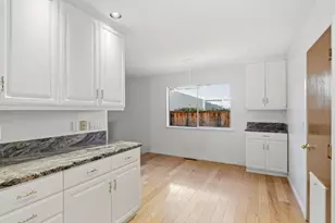 1103 Del Cambre Dr, San Jose, CA 95129 - Photo 18