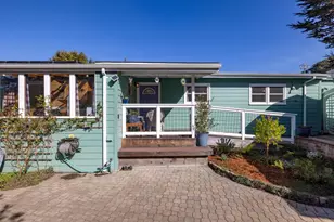 306 Crocker Ave, Pacific Grove, CA 93950 - Photo 20