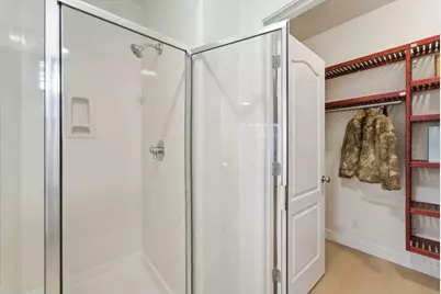 2260 Golden Crest Cmn, San Jose, CA 95125 - Photo 32