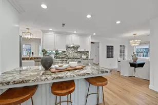 3819 Willowood Dr, San Jose, CA 95118 - Photo 6