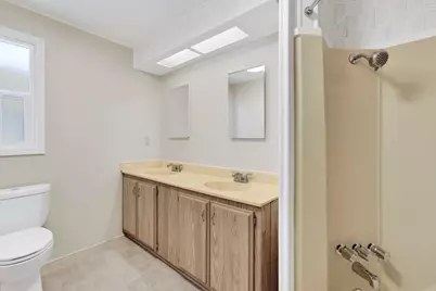 19690 N. Hwy 99 110, Acampo, CA 95220 - Photo 28