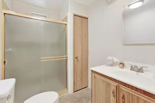 19690 N Hwy 99 110, Acampo, CA 95220 - Photo 24