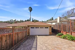 2404 Cipriani Blvd, Belmont, CA 94002 - Photo 2
