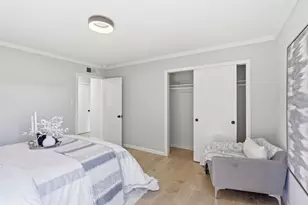 2404 Cipriani Blvd, Belmont, CA 94002 - Photo 32