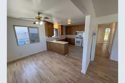 1675 Luxton St, Seaside, CA 93955 - Photo 10