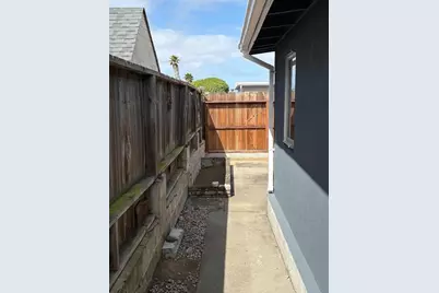 1675 Luxton St, Seaside, CA 93955 - Photo 32
