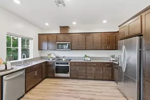 121 Mountaintop Ave, Hayward, CA 94544 - Photo 10