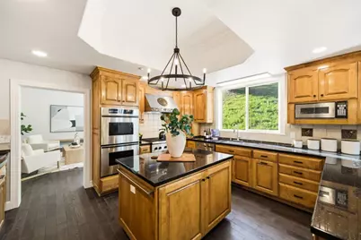 18400 Lakeview Ct, Los Gatos, CA 95033 - Photo 14