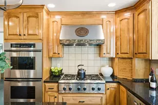 18400 Lakeview Ct, Los Gatos, CA 95033 - Photo 18