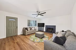 515 W Dunne Ave, Morgan Hill, CA 95037 - Photo 4