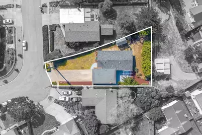 277 Young Cir, Marina, CA 93933 - Photo 2